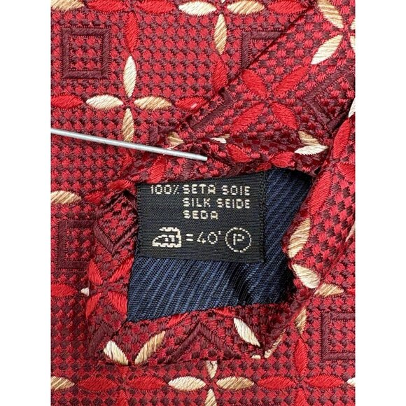 ERMENEGILDO ZEGNA Men's Tie 100% Silk Red Silver ITALY Luxury Geometric GUC - Picture 6 of 7